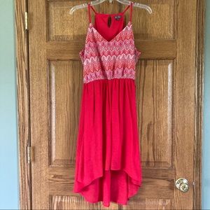 5/$15 Lily Rose Bright Red High-Low Dress Medium, Jr. (BUNDLE ONLY)